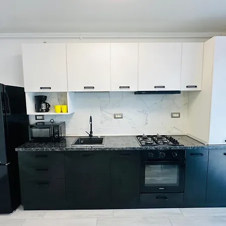 Sim Seaside D10 Apartment